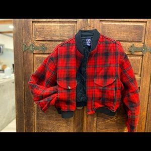 Gap Large Black and red plaid jacket womens. Quilted.
